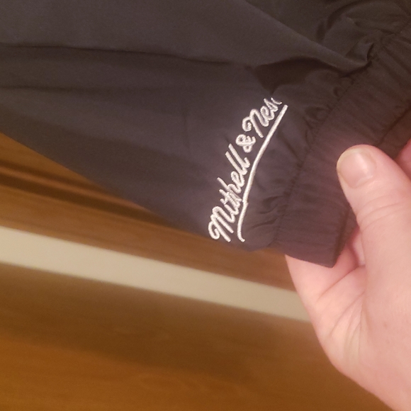 NWT THROWBACK STEELERS windbreaker - Picture 3 of 8